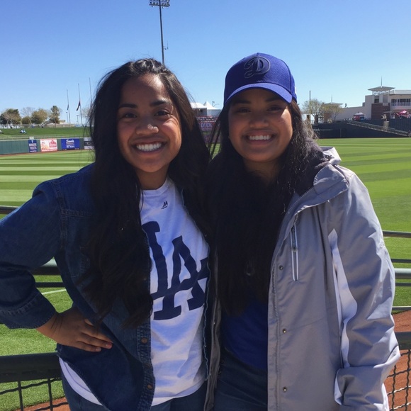 Meet your Posher, Danielle - Picture 1 of 1